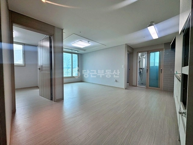 부산광역시 사하구 하단동 아파트 사진 1