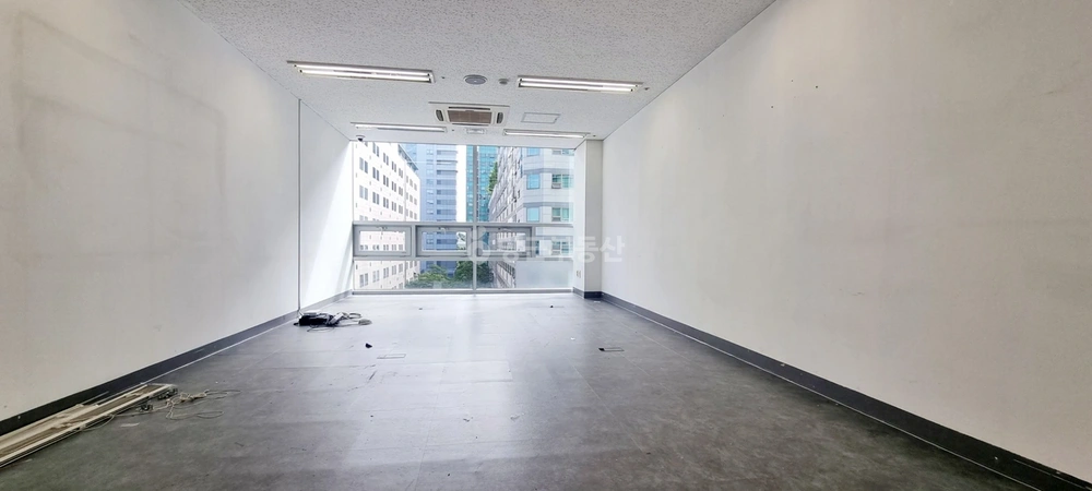경기도 고양시 일산동구 장항동 사무실 사진 1