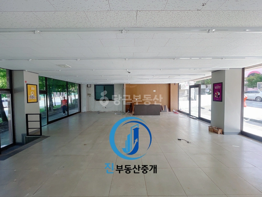 전남광주통합특별시 서구 쌍촌동 상가 사진 1