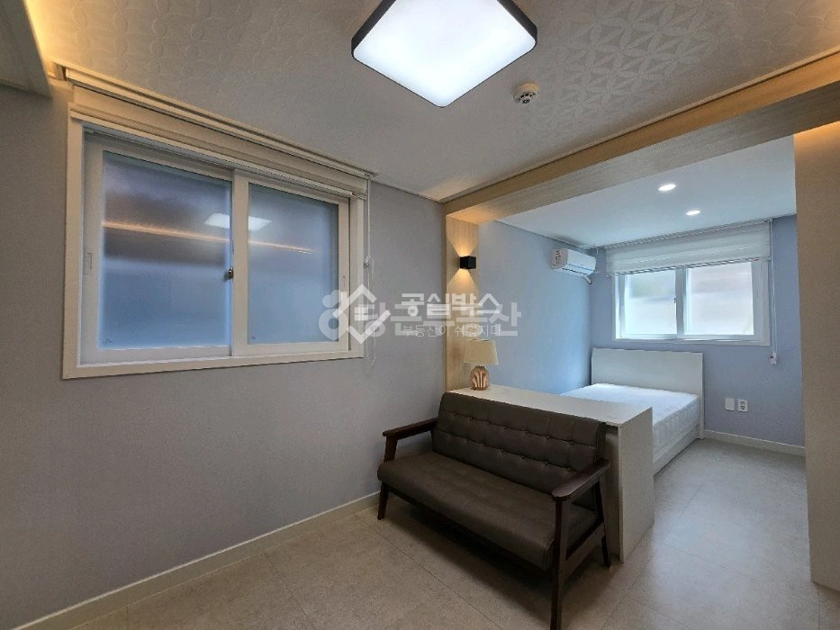 대전광역시 서구 변동 원룸 사진 1