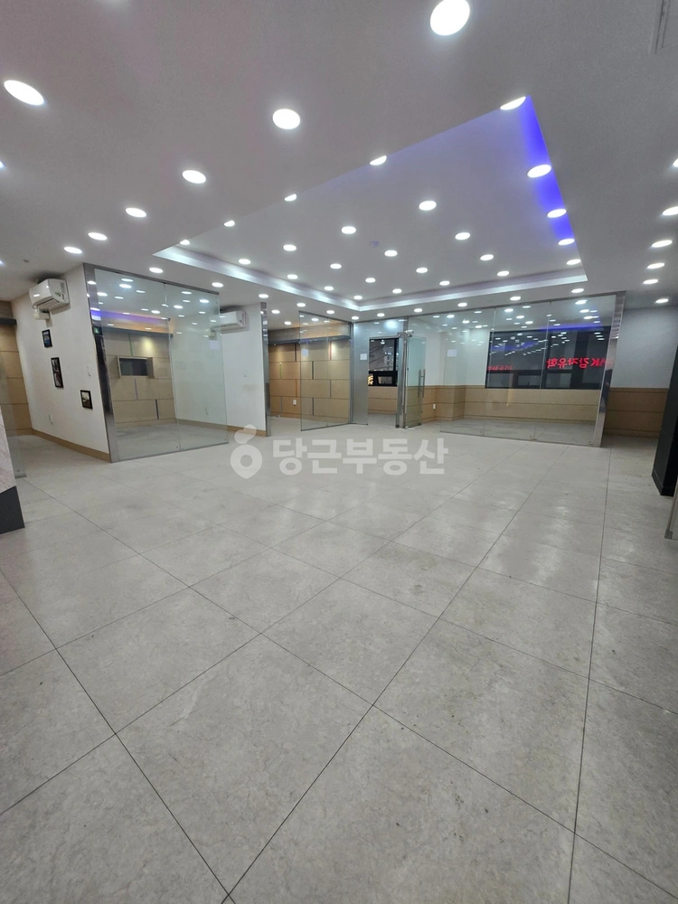 대구광역시 중구 동성로3가 상가 사진 1