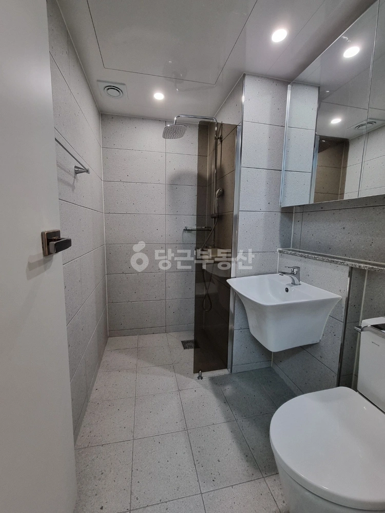 부산광역시 연제구 연산동 오피스텔 사진 1