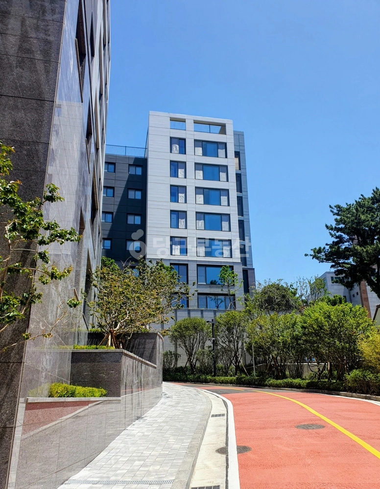 제주특별자치도 서귀포시 중문동 아파트 사진 1