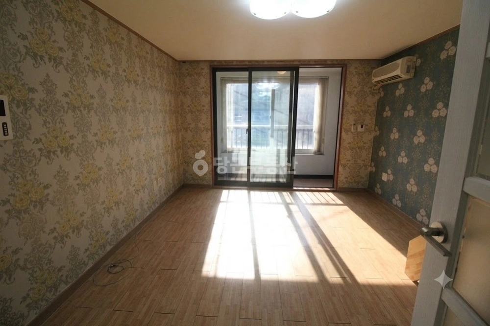 서울특별시 강남구 역삼동 원룸 사진 1