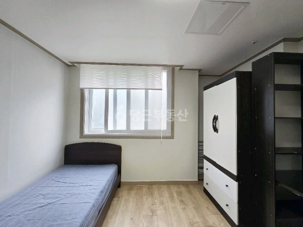 대전광역시 서구 둔산동 원룸 사진 1