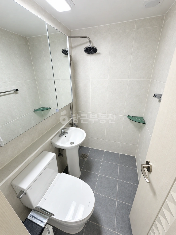 경기도 안양시 만안구 안양동 빌라(투룸 이상) 사진 1