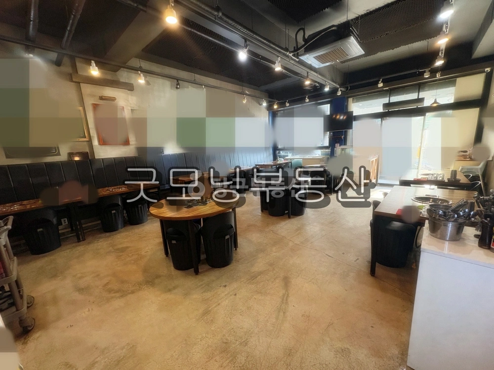 전남광주통합특별시 광산구 신창동 상가 사진 1