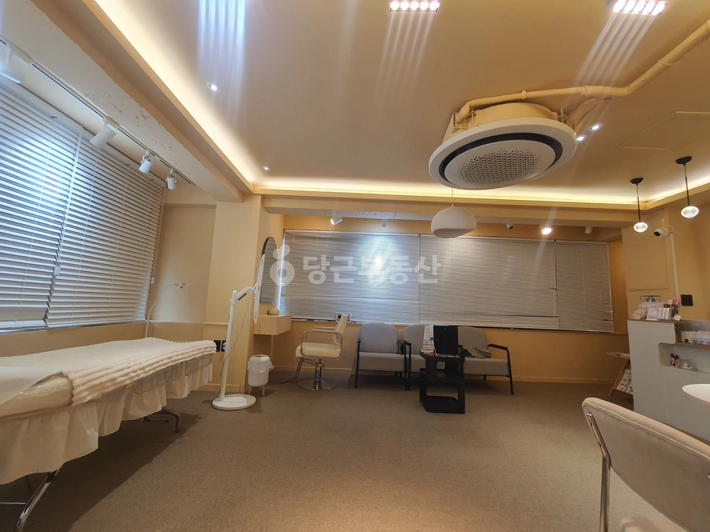서울특별시 마포구 서교동 상가 사진 1