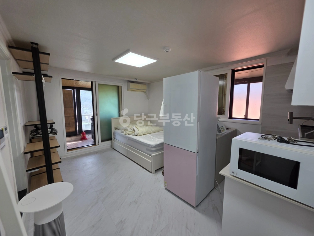 서울특별시 강남구 논현동 원룸 사진 1