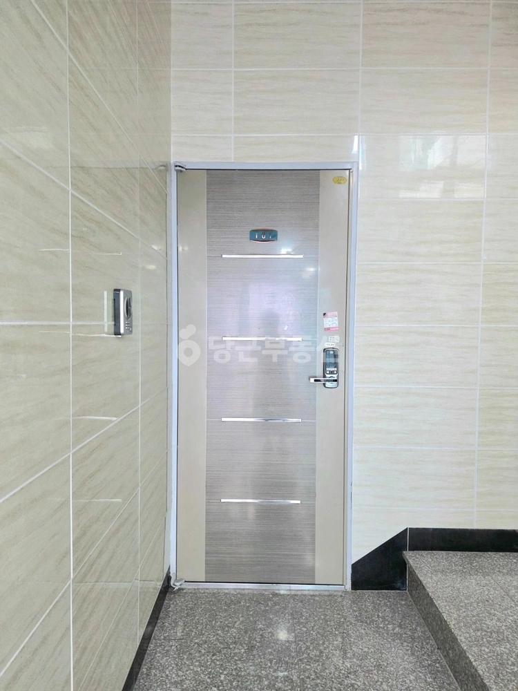경상남도 창원시 진해구 용원동 사무실 사진 1