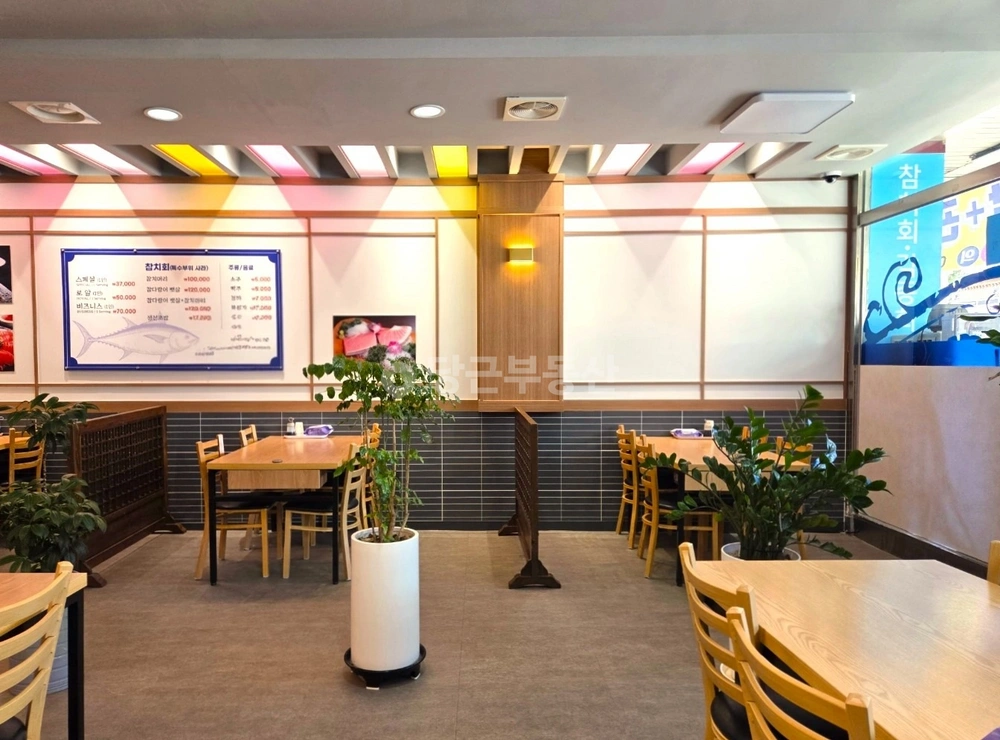 전남광주통합특별시 광산구 월계동 상가 사진 1