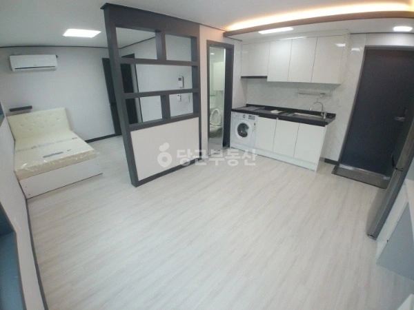 대전광역시 서구 둔산동 원룸 사진 1