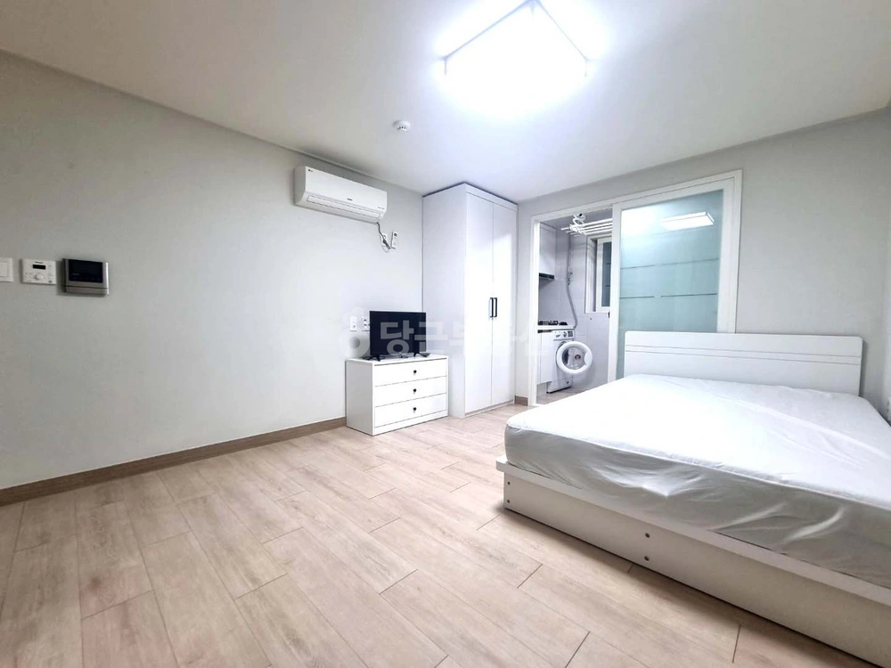 부산광역시 수영구 광안동 원룸 사진 1