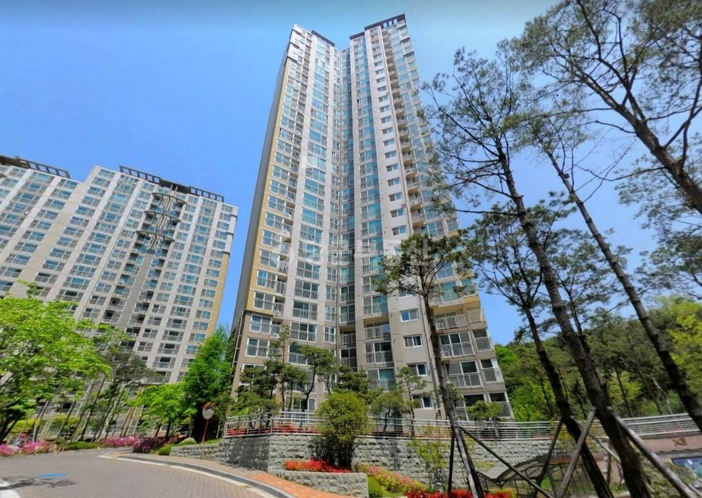 전남광주통합특별시 북구 양산동 아파트 사진 1