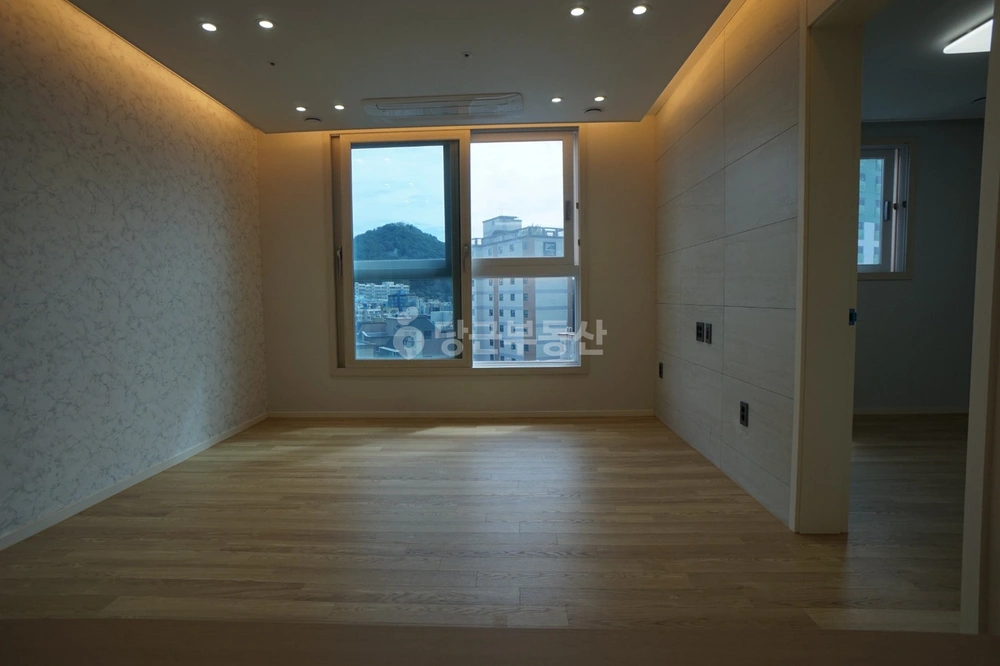 부산광역시 수영구 광안동 아파트 사진 1