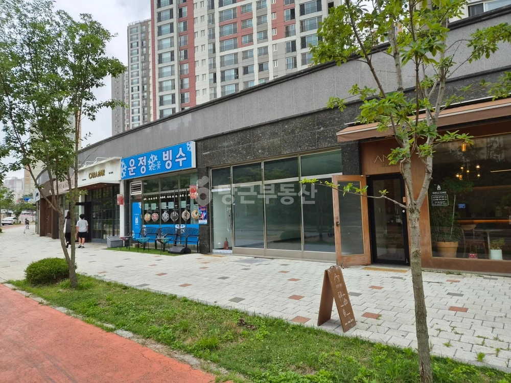경기도 파주시 목동동 상가 사진 1