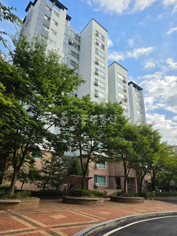 경기도 평택시 팽성읍 아파트 사진 1