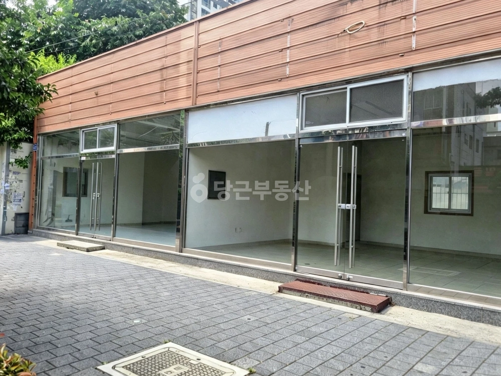 부산광역시 서구 충무동1가 상가 사진 1