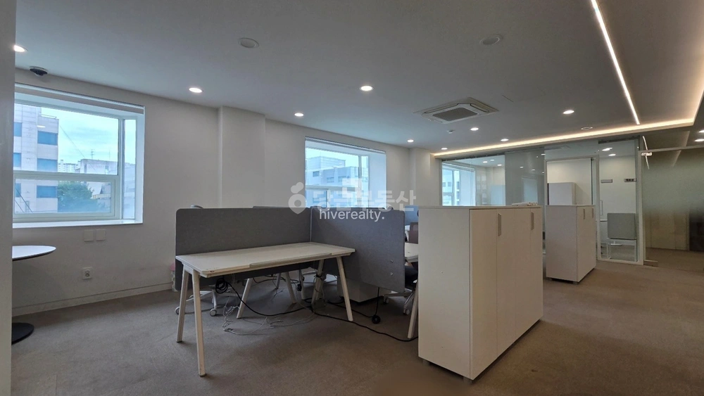 서울특별시 강남구 역삼동 사무실 사진 1