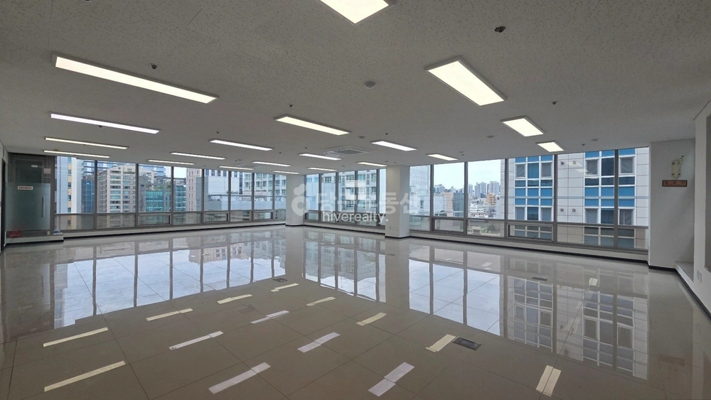 서울특별시 강남구 역삼동 사무실 사진 1