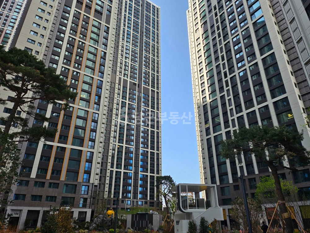 대구광역시 남구 대명동 아파트 사진 1