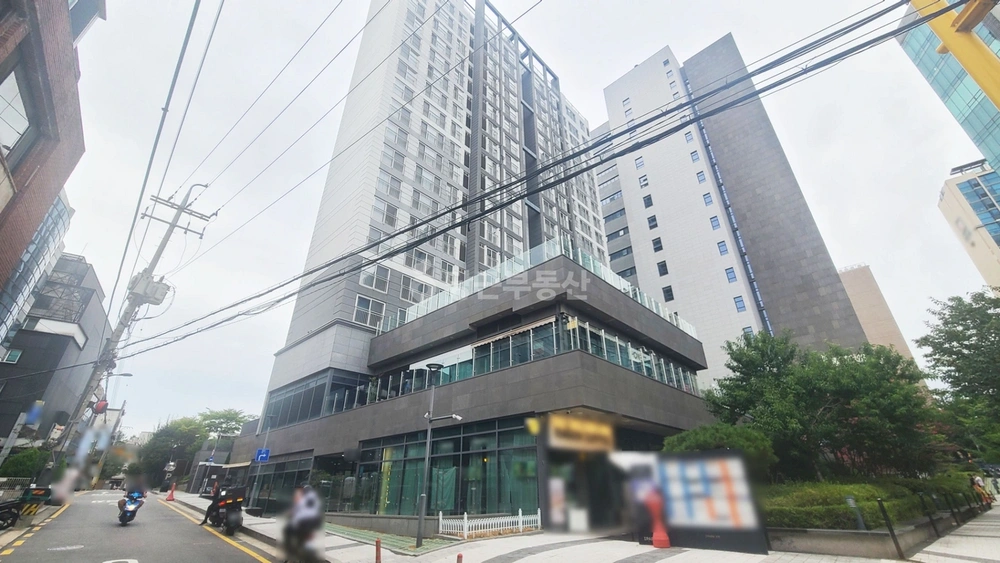 서울특별시 강남구 논현동 상가 사진 1