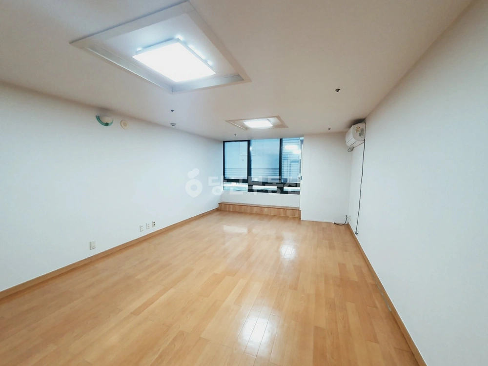 서울특별시 마포구 동교동 오피스텔 사진 1