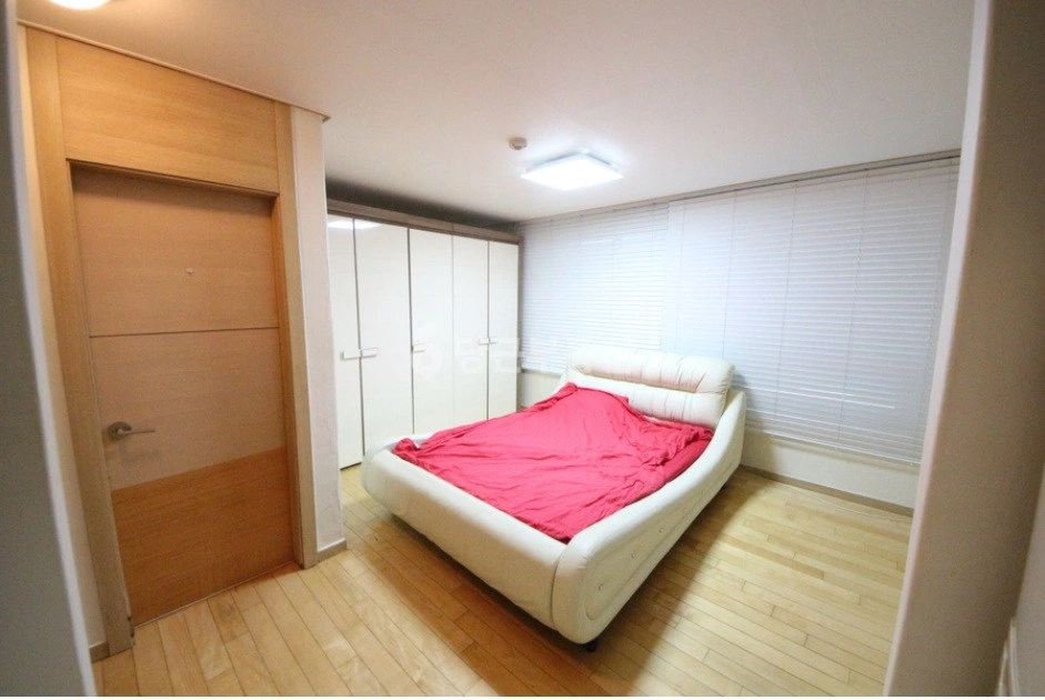 서울특별시 강남구 역삼동 아파트 사진 1
