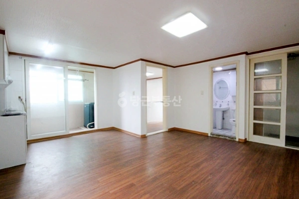 서울특별시 강남구 논현동 원룸 사진 1