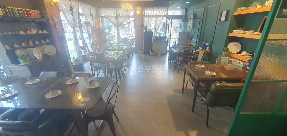 경기도 고양시 일산동구 백석동 상가 사진 1