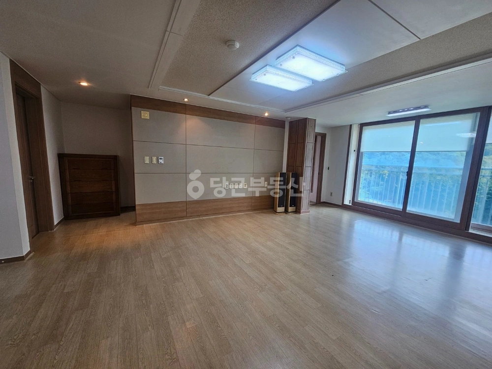 전남광주통합특별시 북구 양산동 아파트 사진 1