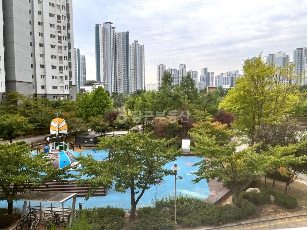 인천광역시 영종구 중산동 아파트 사진 1