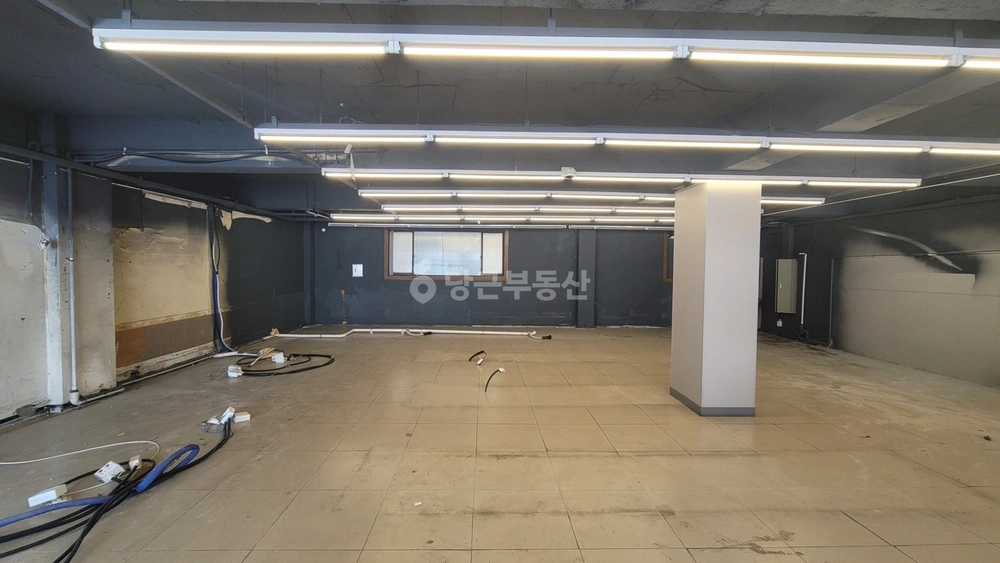 대구광역시 수성구 범어동 상가 사진 1