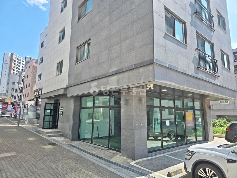 경기도 파주시 목동동 상가 사진 1