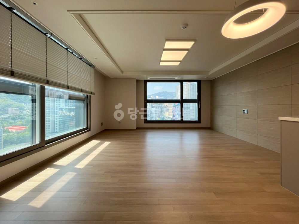 부산광역시 부산진구 부전동 아파트 사진 1