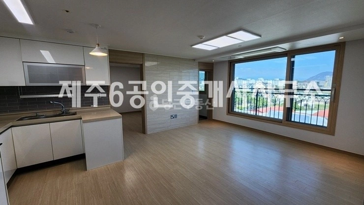 제주특별자치도 서귀포시 대정읍 아파트 사진 1