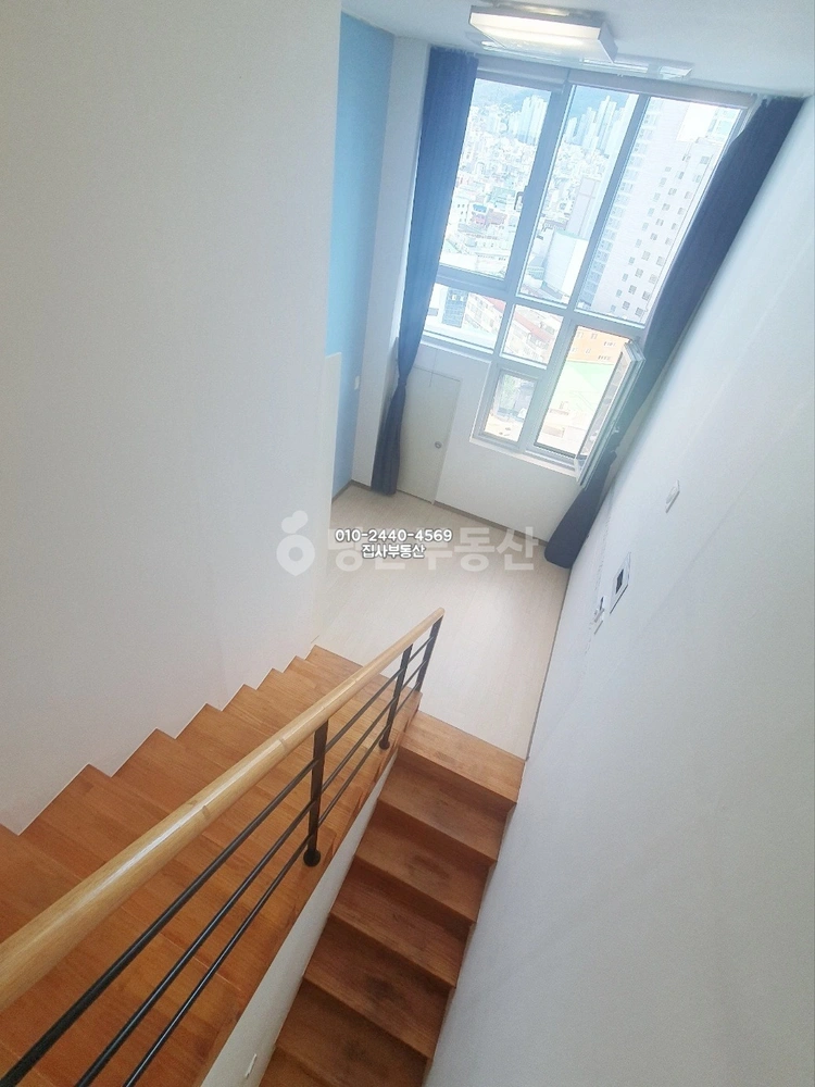 부산광역시 연제구 연산동 오피스텔 사진 1
