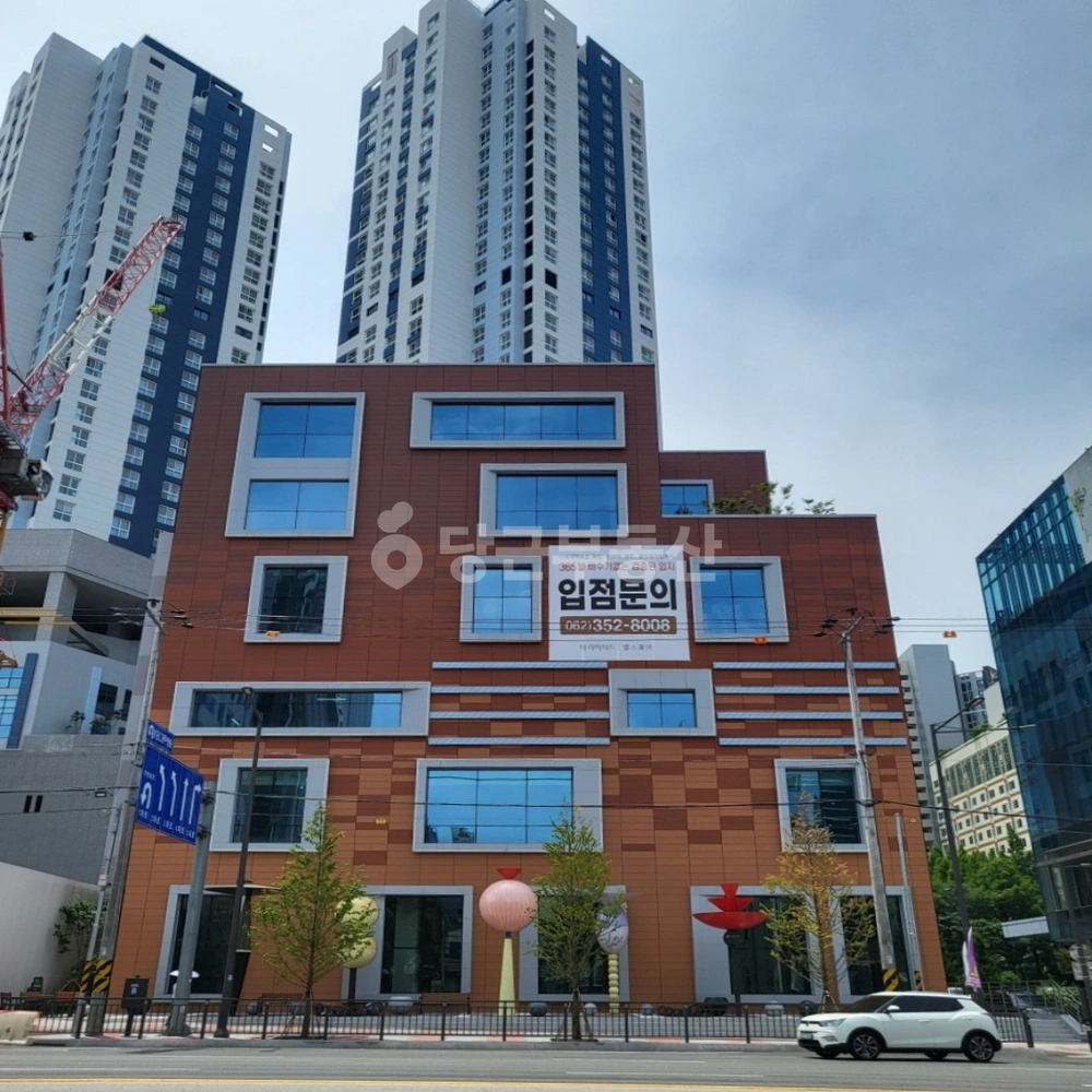 전남광주통합특별시 서구 농성동 상가 사진 1