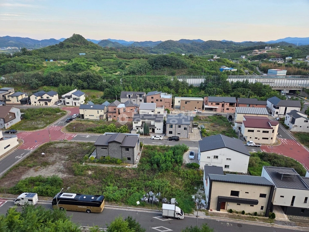 경상남도 진주시 충무공동 아파트 사진 1
