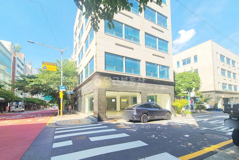 서울특별시 강남구 역삼동 상가 사진 1