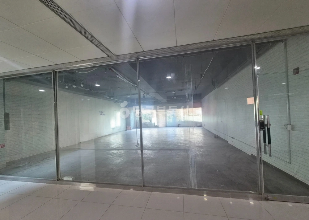 부산광역시 강서구 신호동 상가 사진 1