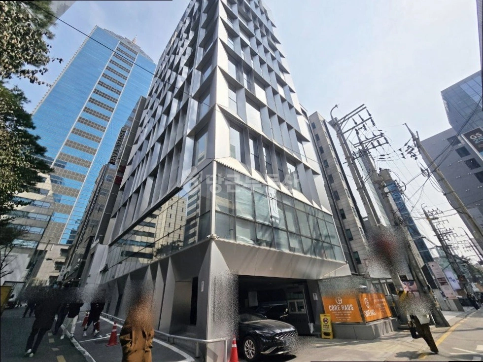 서울특별시 강남구 역삼동 사무실 사진 1