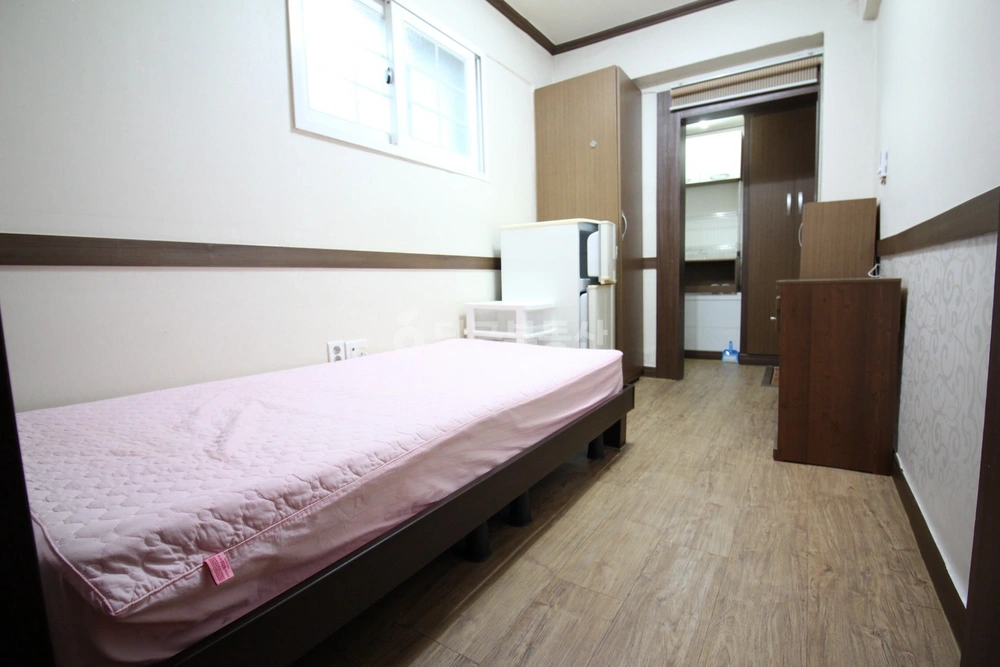 부산광역시 사하구 하단동 원룸 사진 1