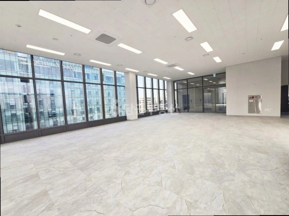 서울특별시 강남구 역삼동 사무실 사진 1