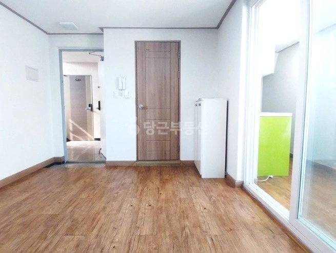 서울특별시 서대문구 남가좌동 원룸 사진 1