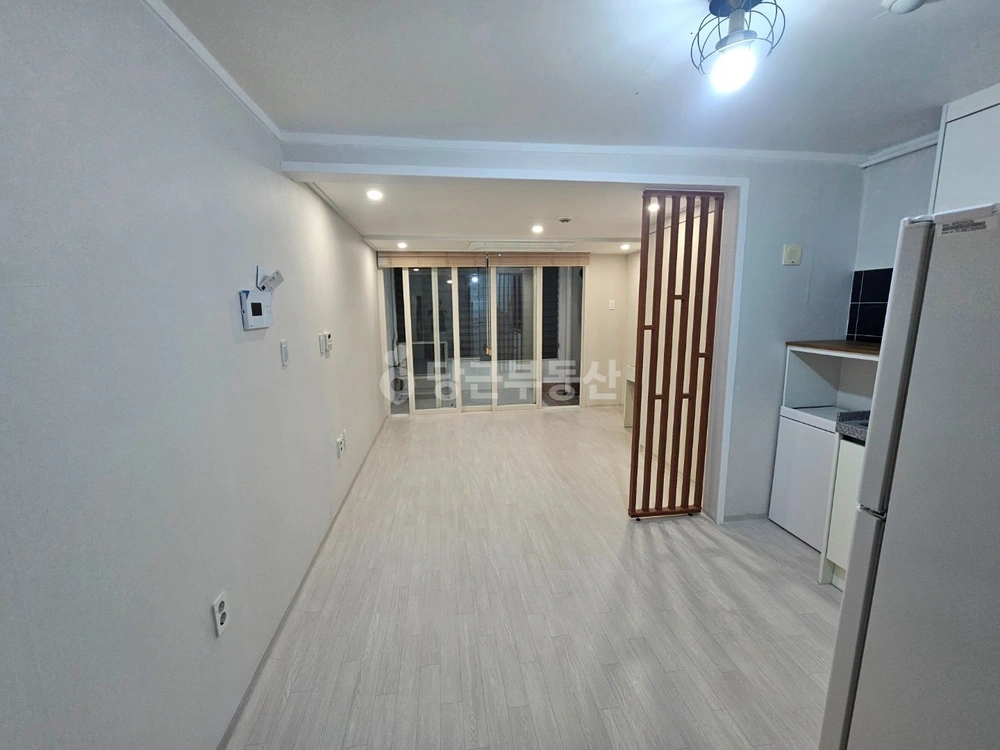 대전광역시 서구 둔산동 아파트 사진 1