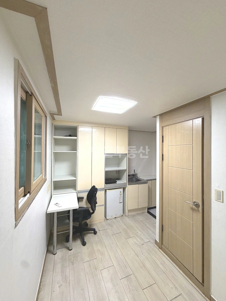 서울특별시 서대문구 남가좌동 원룸 사진 1