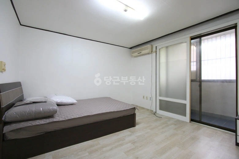 서울특별시 강남구 논현동 원룸 사진 1