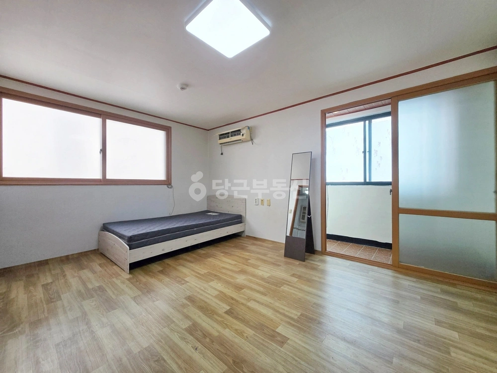 대전광역시 서구 갈마동 원룸 사진 1