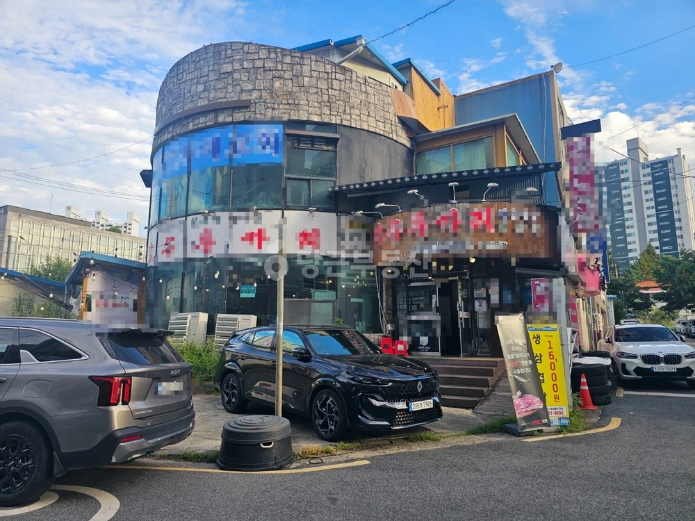 전북특별자치도 전주시 완산구 평화동1가 상가 사진 1
